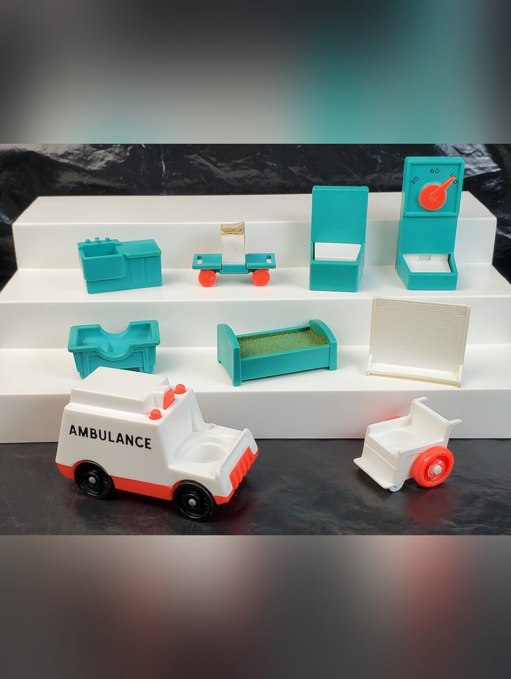 Fisher Price Little People VTG Play Family Childrens Hospital 931 Accessory Lot